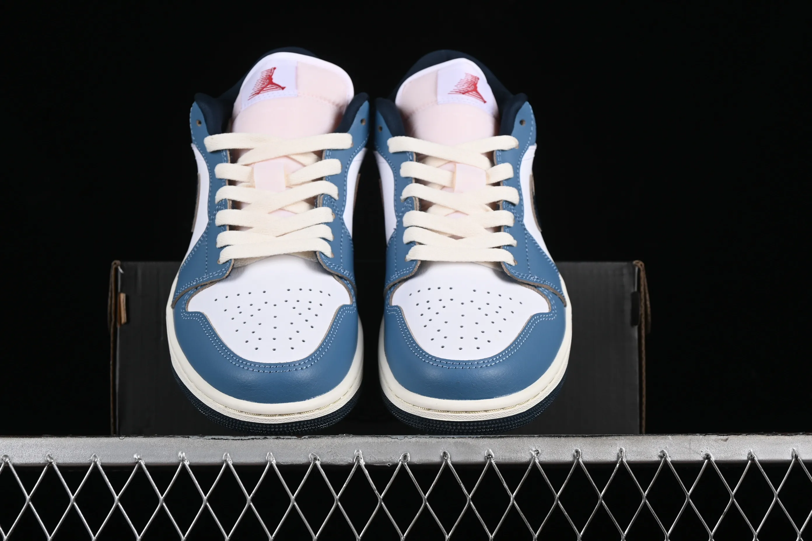 All categories Air Jordan Jordan series basketball shoes Air Jordan 1 Low G version pure original Air Jordan 1 Low AJ1 Joe 1 low-top cultural and leisure sports sneakers HM3711-144